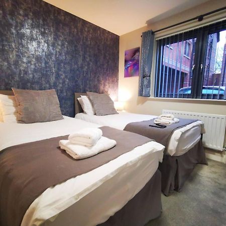 Belfast Central 2 Bedroom Luxurious Modern Stay Exterior photo